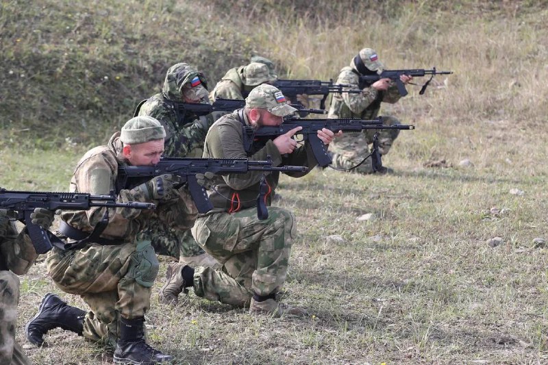 Игорь Бабушкин своими глазами увидел, в каких условиях мобилизованные астраханцы проходят боевое слаживание в Чечне 