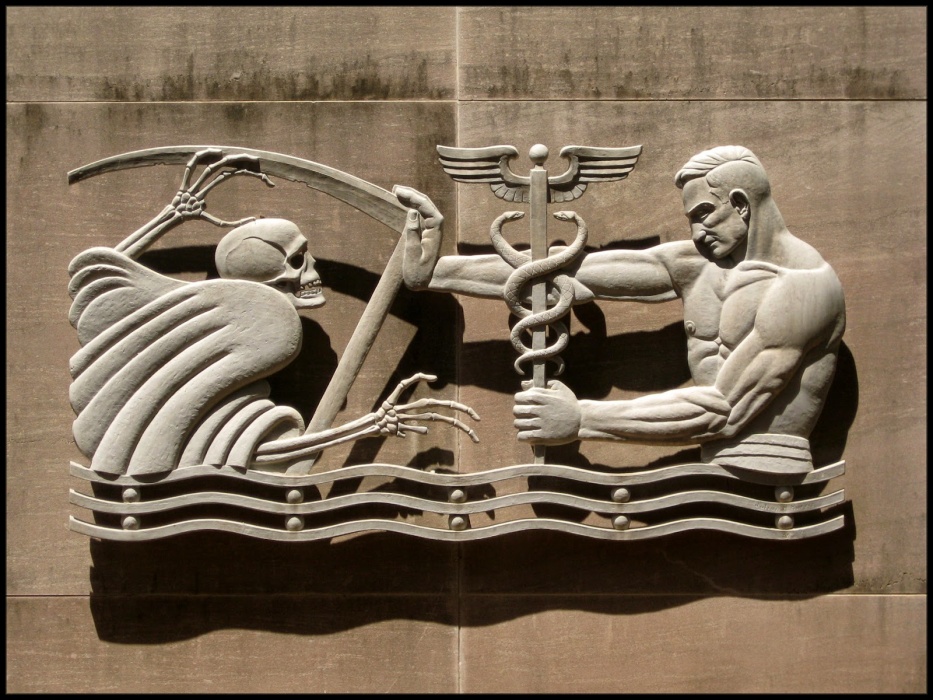 Астраханский минздрав vs. смерть: кто кого?