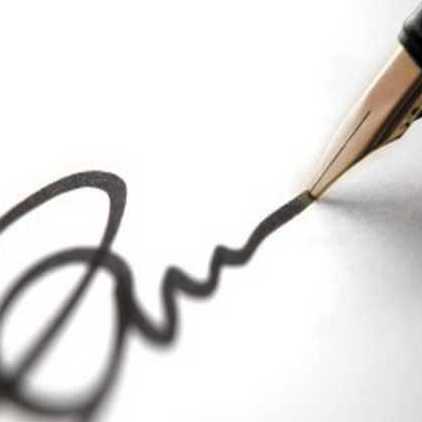 Депутаты астраханской Гордумы первыми отдали подписи в поддержку Александра Жилкина