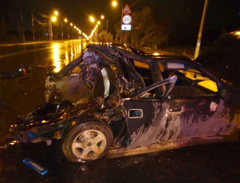 В Астрахани пьяный водитель устроил ДТП и скрылся