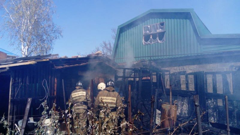 За сутки в Астраханской области зарегистрировано 20 пожаров