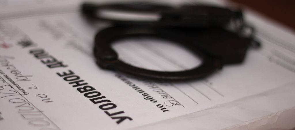 Астраханка украла карту, чтобы покутить в кафе, у сердобольной подруги, приютившей ее