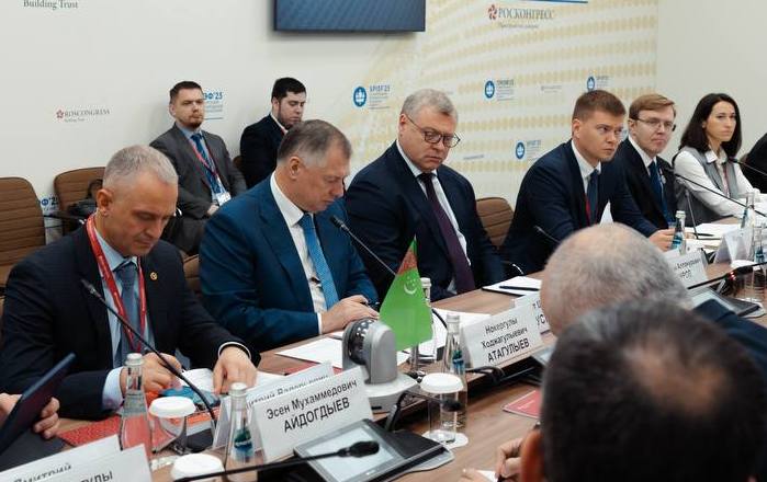 Игорь Бабушкин: Астрахань может стать главной базой по перевалке и распределению туркменских товаров в России