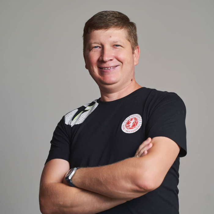 Врач гандбольной команды «Астраханочка» на борту самолета спас жизнь пожилому пассажиру