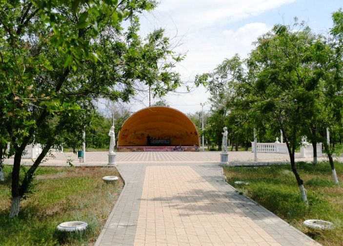 Сегодня в Астраханской области началась реконструкция парка «Лётный» 