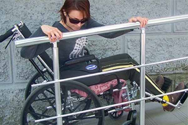 Социальные объекты Астраханской области проверят на доступность для инвалидов