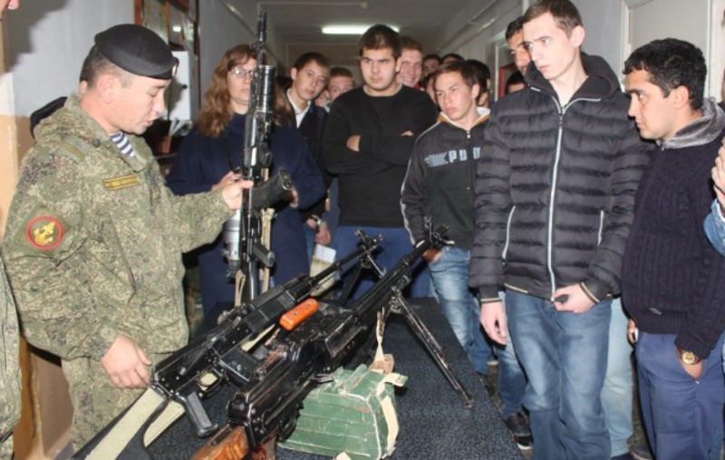 В Астрахани готовятся к весеннему призыву