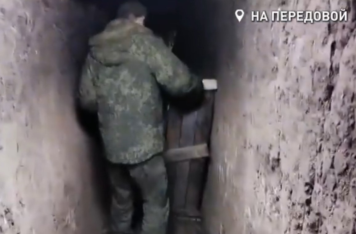 Астраханцы передали помощь для обустройства подземного госпиталя на передовой