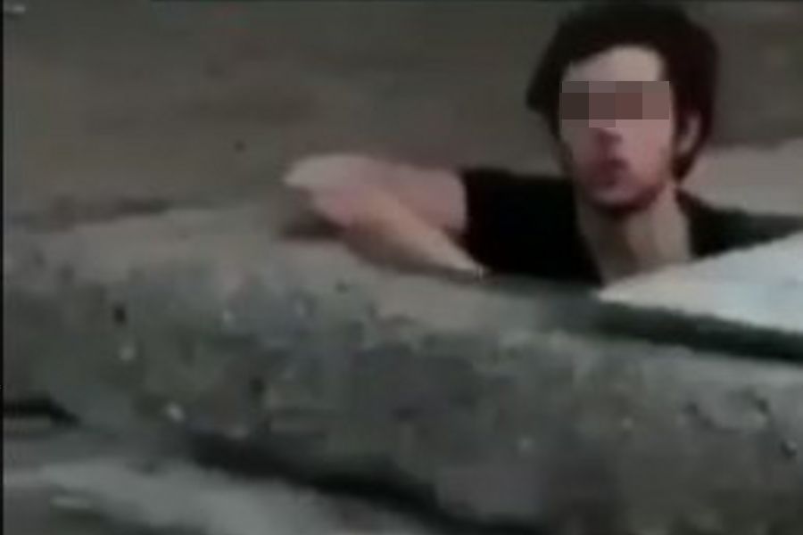 Житель Дагестана поселился в астраханской канализации