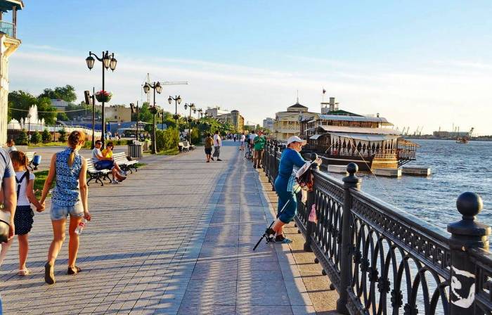 Астраханская погода всё больше отдаляется от лета: большая часть воскресенья будет температурить по-весеннему