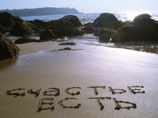 75 процентов астраханцев считают себя счастливыми людьми