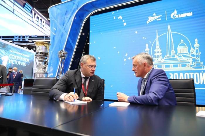 Игорь Бабушкин обсудил в Санкт-Петербурге ход дальнейшей газификации Астраханской области