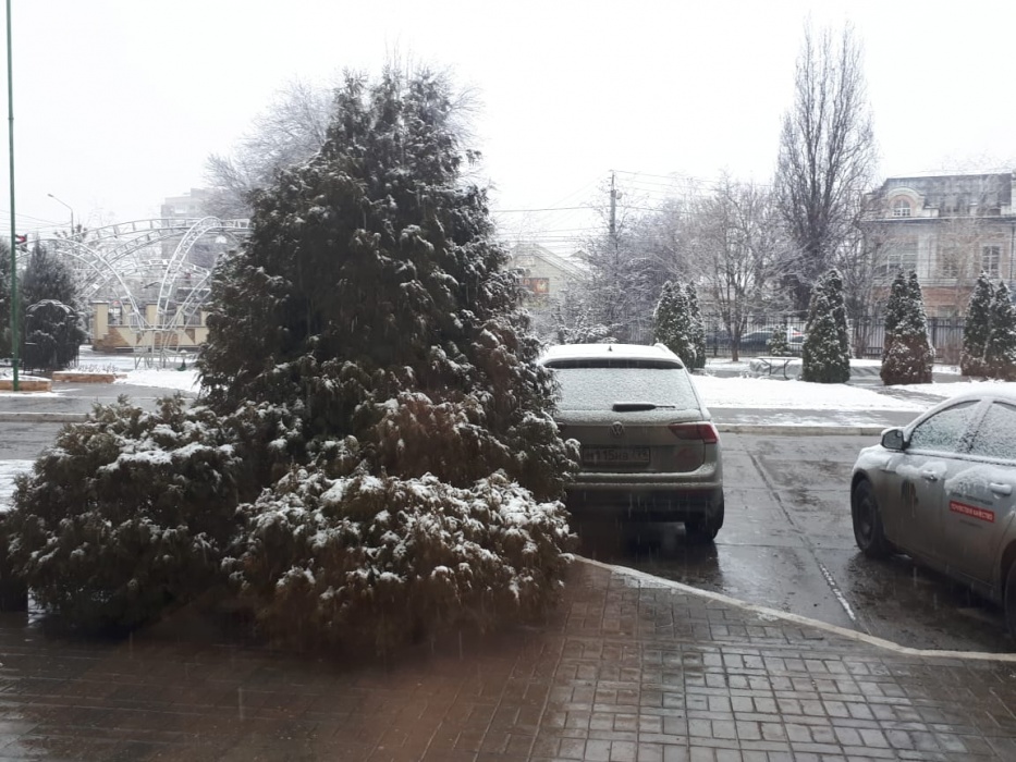 И снова выпадет снег. Снег в Астрахани. Сугробы в Астрахани. Астрахань выпал снег. Много снег Астрахань.