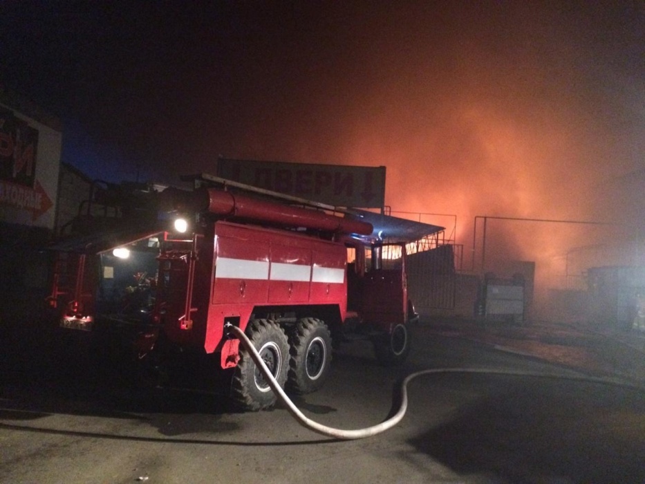 Горит 1500 квадратов: крупный пожар в Астраханской области тушат 70 человек