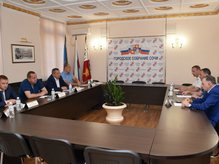 Парламентарии юга России обсудили перспективы развития туристической отрасли