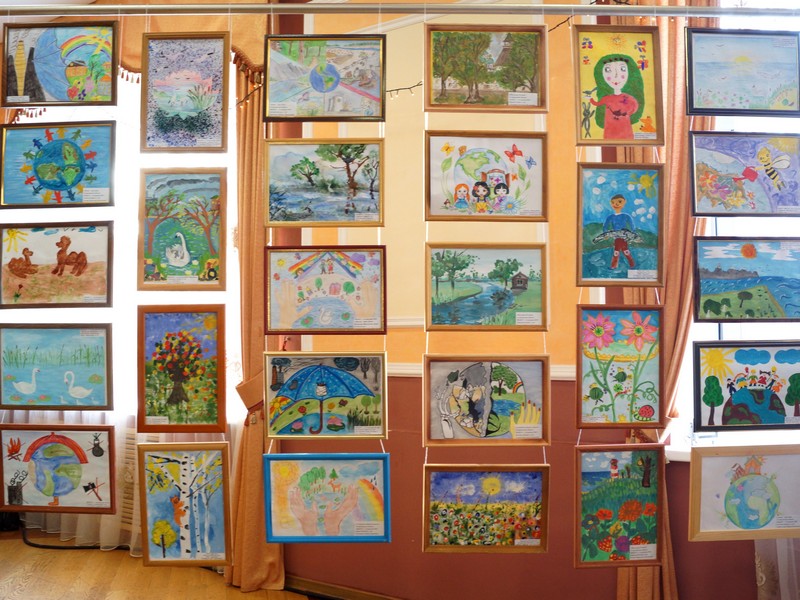 "Земля – наш Дом": экология в рисунках детей