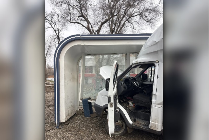 Появились подробности ДТП с «газелью» и новой остановкой в Астрахани 