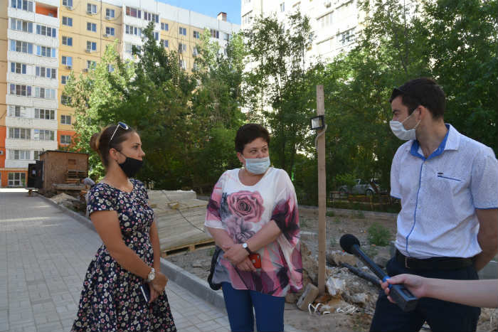 Городские власти помогут дольщикам с благоустройством придомовой территории