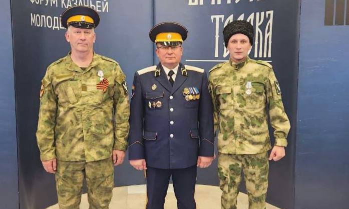 Сын астраханского министра, участвующий в СВО, получил медаль "За отвагу"