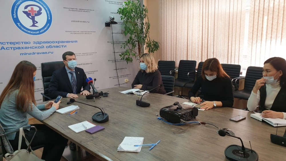 Министр астраханского здравоохранения рассказал о своем самочувствии после отравления в "Динамо" и от себя поблагодарил спасателей 