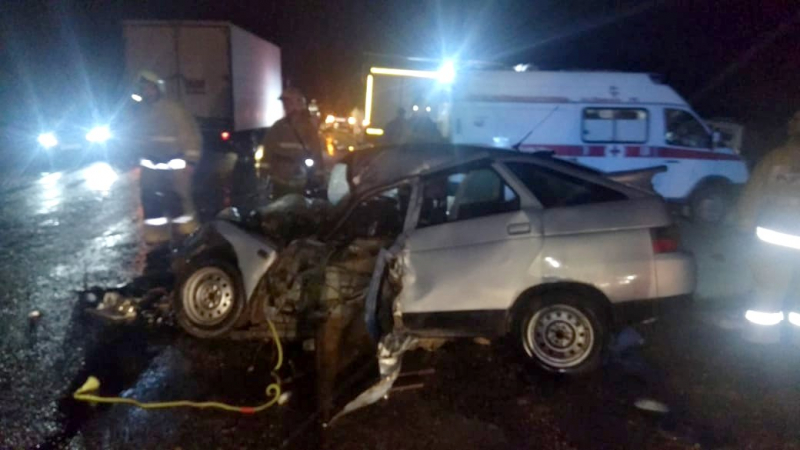 В жутком ДТП на астраханской трассе погибли три человека