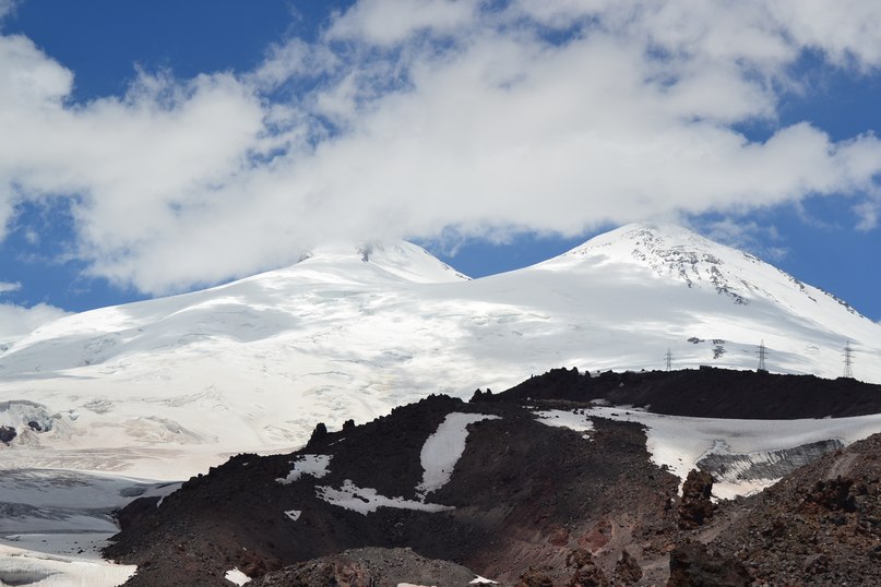 На Эльбрусе приостановлены поиски туриста из Астрахани