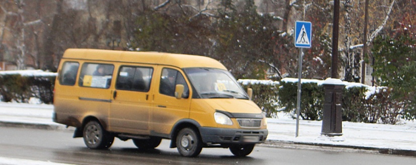 В Астрахани водитель маршрутки высадил ребенка на мороз
