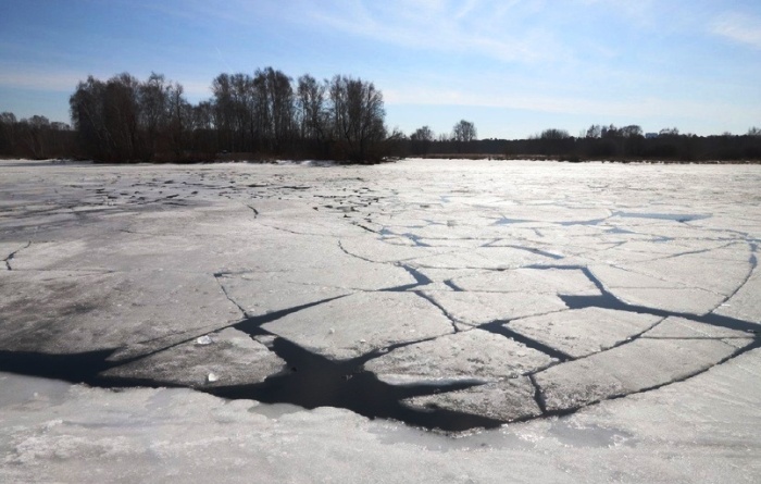 Чем жили. Астраханский лед опасен для людей и баранов
