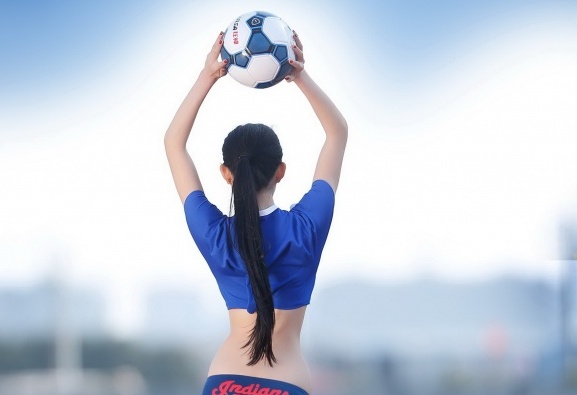 Астраханские журналистки сыграют в футбол