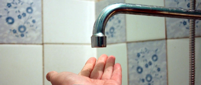 В Астрахани жители двух улиц остались без горячей воды на четыре дня