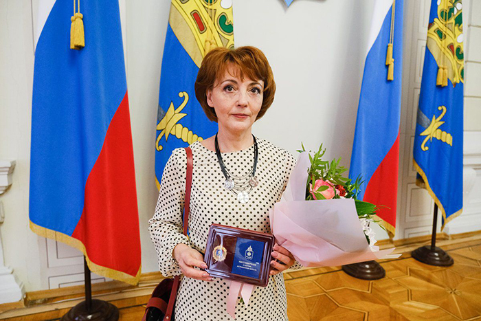 Журналист ПУНКТ-А Вероника Иошко награждена Почётным знаком губернатора «За профессиональные заслуги»