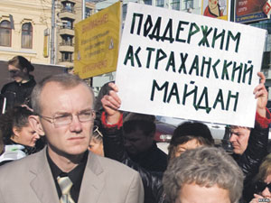 Шеин и Навальный ищут аудиторию для митинга