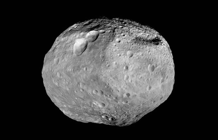 В Астрахань прибыл редкий метеорит из пустыни Атакама