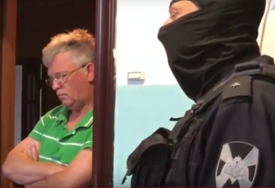 Астраханских чиновников разоблачили в эфире центрального телеканала. ВИДЕО