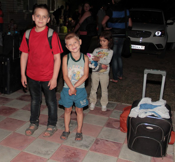 Школы Астраханской области приняли 174 ребенка из семей украинских беженцев