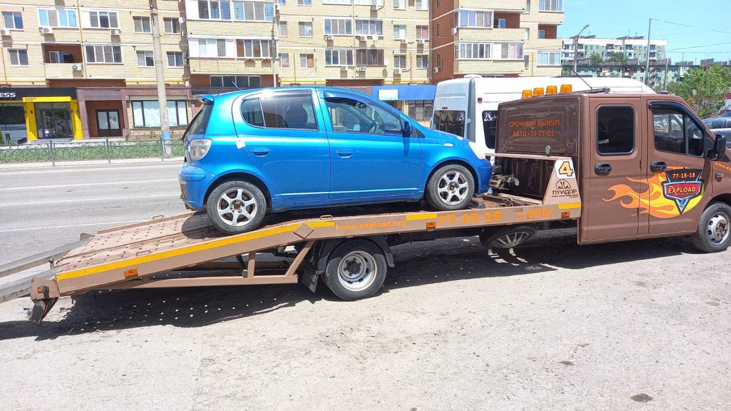 Приставы, полиция, налоговая и почта банк устроили облаву на астраханских водителей