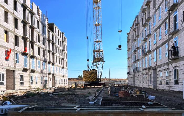 В Астраханской области по примеру прошлого года намерены и в текущем сдать не менее 600 квадратных метров жилья