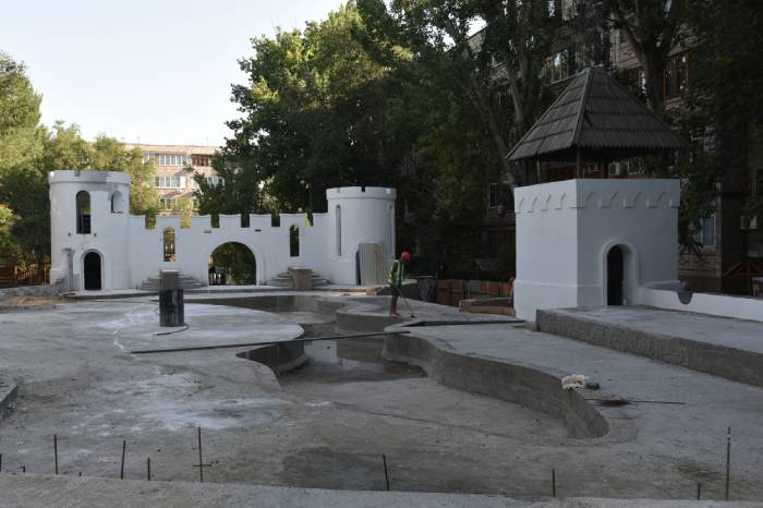 К осени сказочный городок "Русь былинная" обретет вторую жизнь