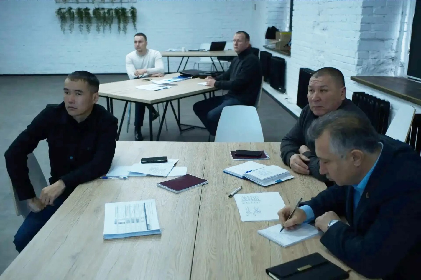 Ветеранов СВО познакомили с коммунальной инфраструктурой Астраханской области