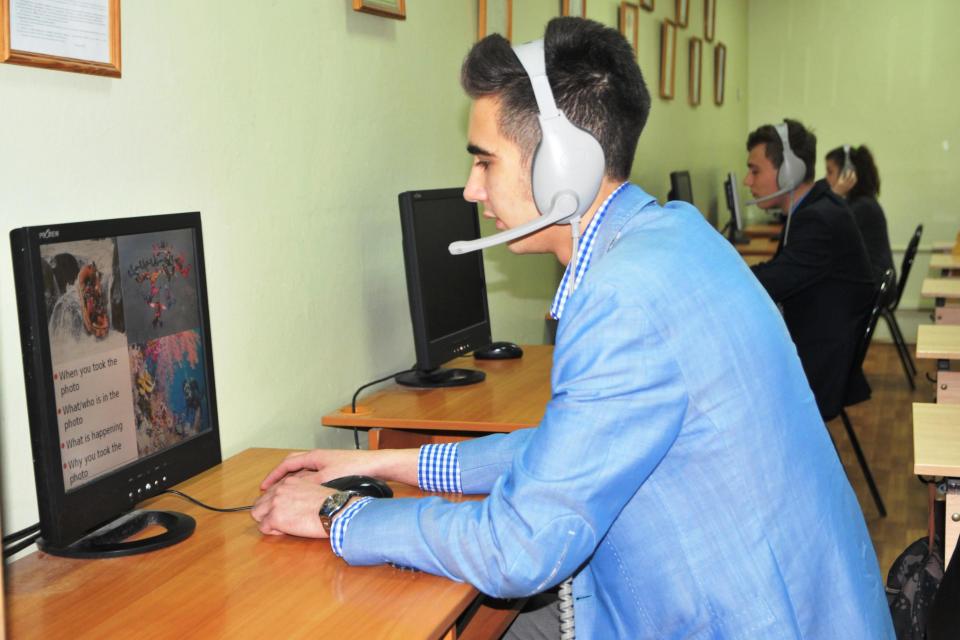 Астраханские школьники готовятся  к единому госэкзамену