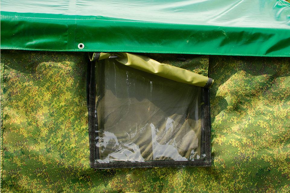 Астраханцев приглашают на атмосферные кинопоказы в армейской палатке