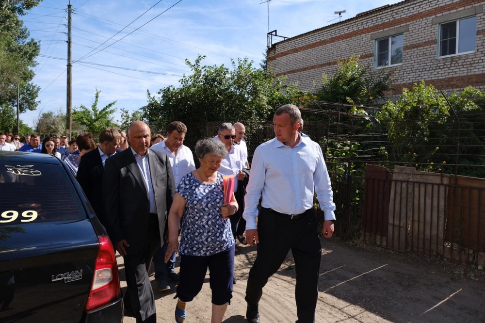 Рабочая поездка Сергея Морозова в Трусовский район: решение важных для жителей вопросов