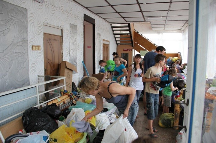 Астраханские власти готовы увеличить количество бюджетных мест в АИСИ для беженцев с Украины 