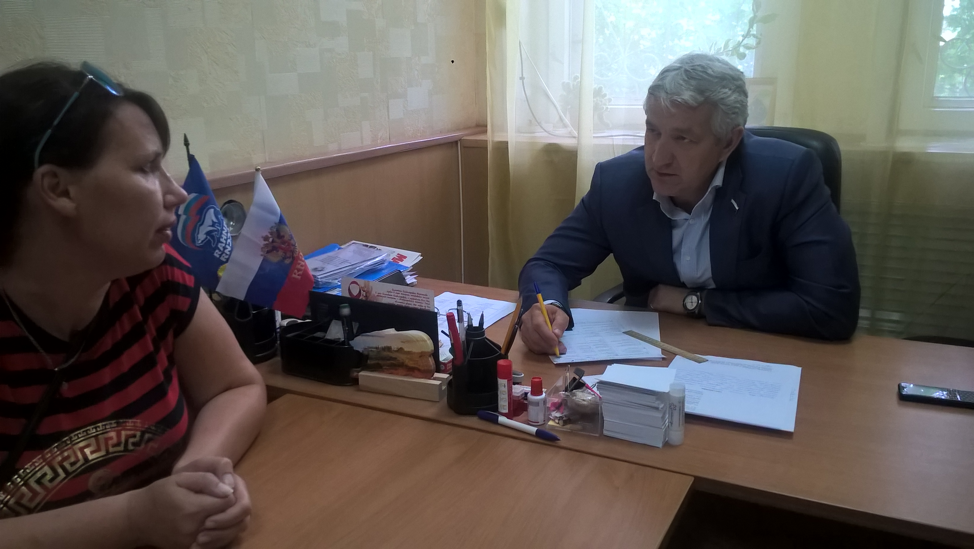 Леонид Огуль: «Прием населения в Камызяке вскрыл наболевшие проблемы»