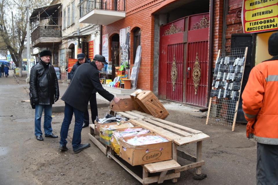 И вновь на рынке Большие Исады - серьезные нарушения