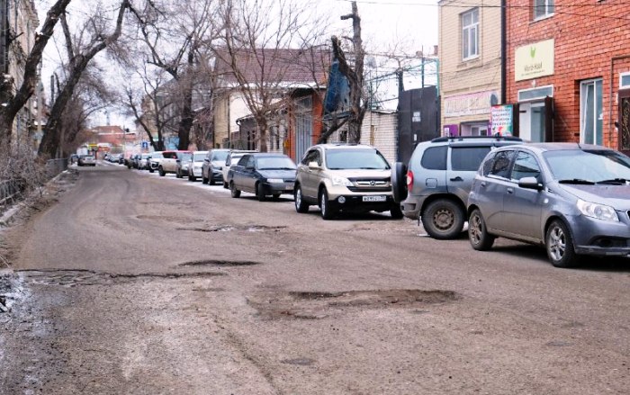 В Астрахани на весну запланирован ремонт дороги к Большим Исадам