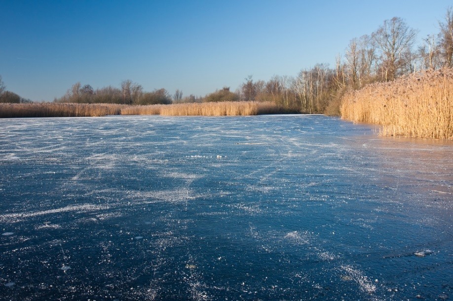 В соцсетях появилась информация об утонувшем рыбаке