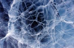 Толщина льда на астраханских водоемах достигла двух сантиметров