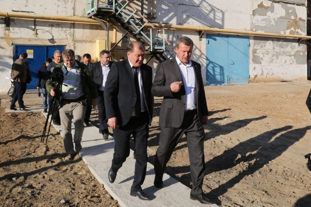 Сергей Морозов распорядился оказать максимальную помощь пострадавшим при крупном пожаре в Ахтубинске