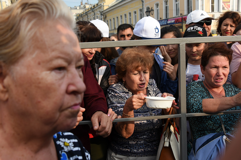 Игорю Бабушкину не понравилась «отчаянная борьба за уху» на День рыбака в Астрахани